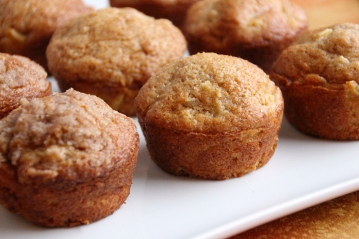 Apple Cinnamon Muffins {{Baking Bytes}}